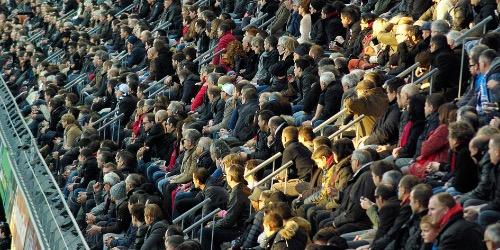 Dta tribunes depuis plus de 20 ans a vos co te sur le terrain